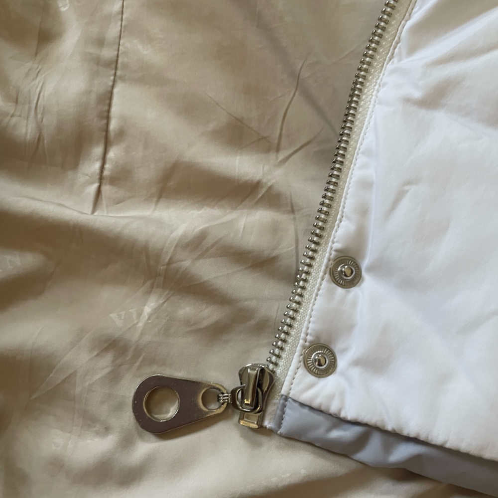 SOLD🛍️🛍️🛍️down jacket - Picture 8 of 9